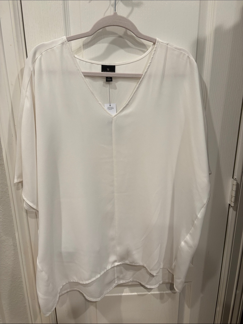 Cream V-Neck Tunic Blouse